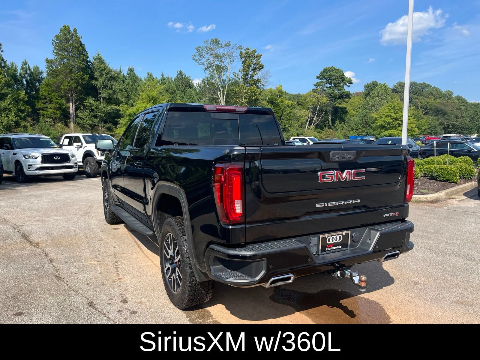 Used 2023 GMC Sierra 1500 AT4 w/ AT4 Preferred Package AWD/4WD image 8
