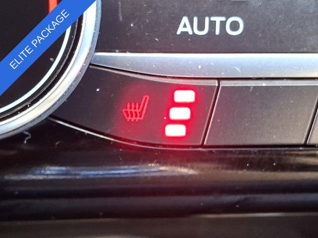 Certified 2022 Ford Escape Titanium w/ Titanium Elite Package image 25