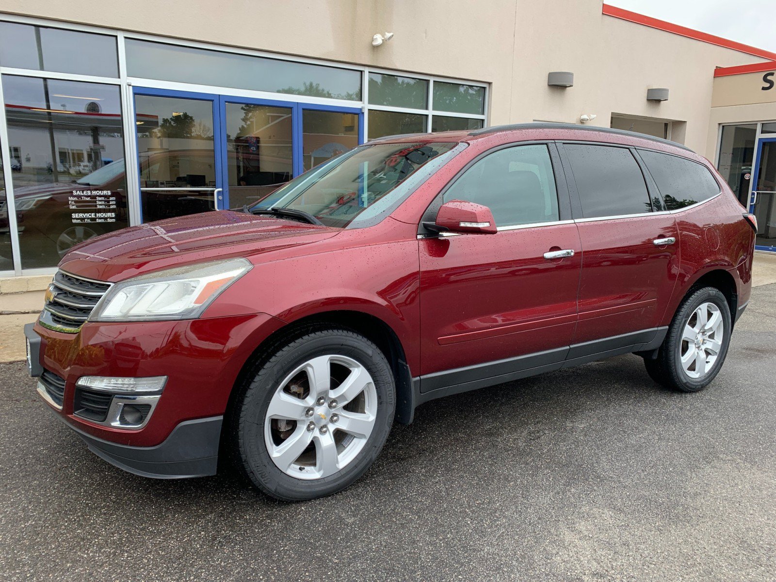 Used 2016 Chevrolet Traverse LT w/ Style and Technology Package