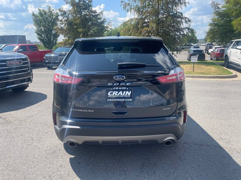 Used 2021 Ford Edge Titanium AWD/4WD image 6