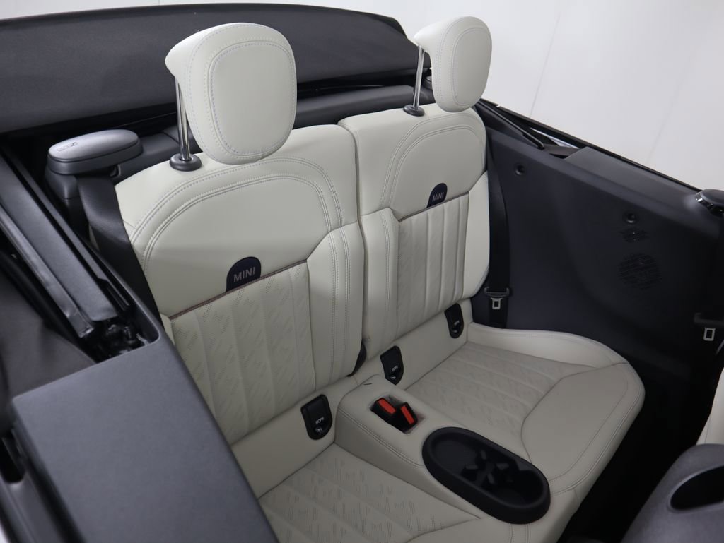 New 2026 MINI Cooper S image 31