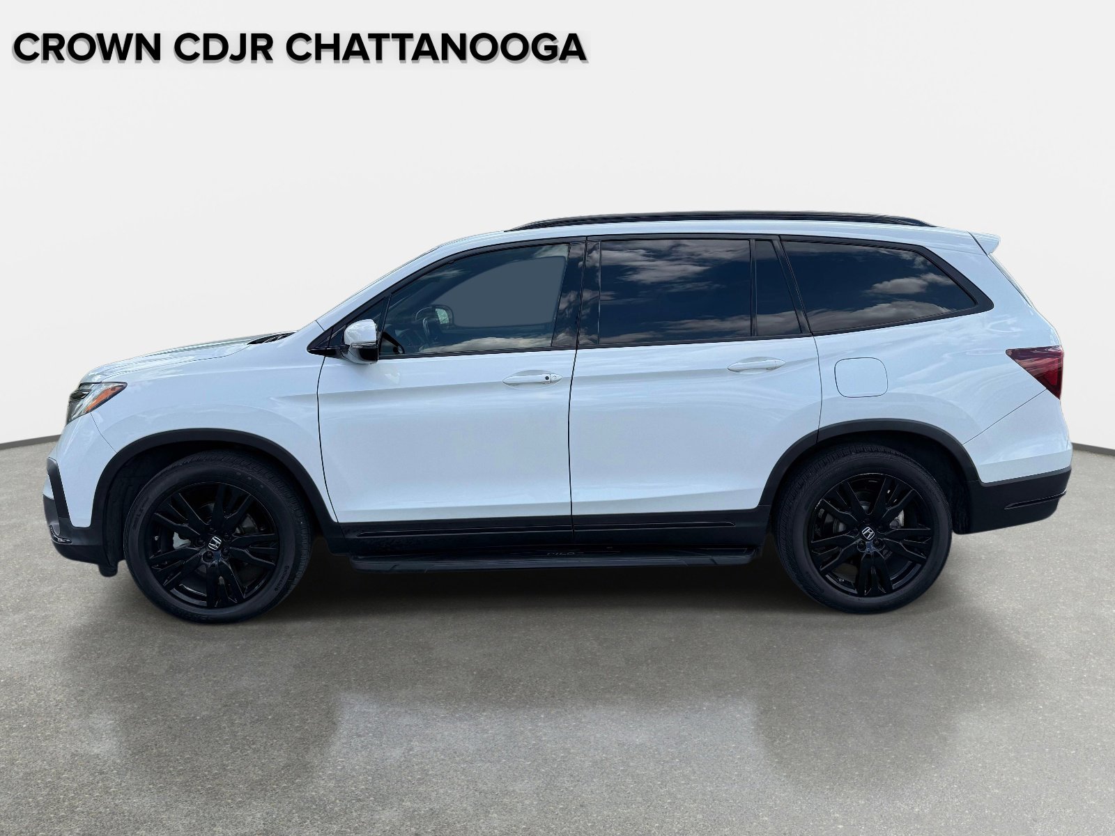 Used 2021 Honda Pilot Black Edition image 2