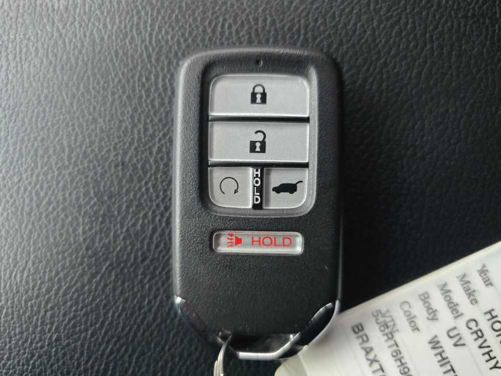 Used 2022 Honda CR-V Touring image 21