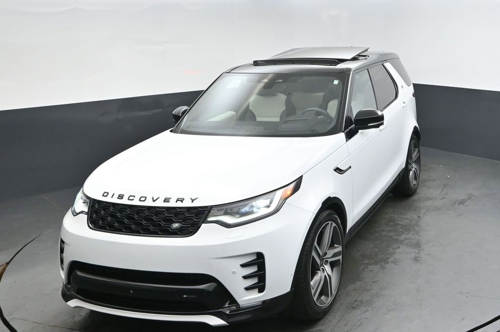 Used 2023 Land Rover Discovery HSE R-Dynamic image 32