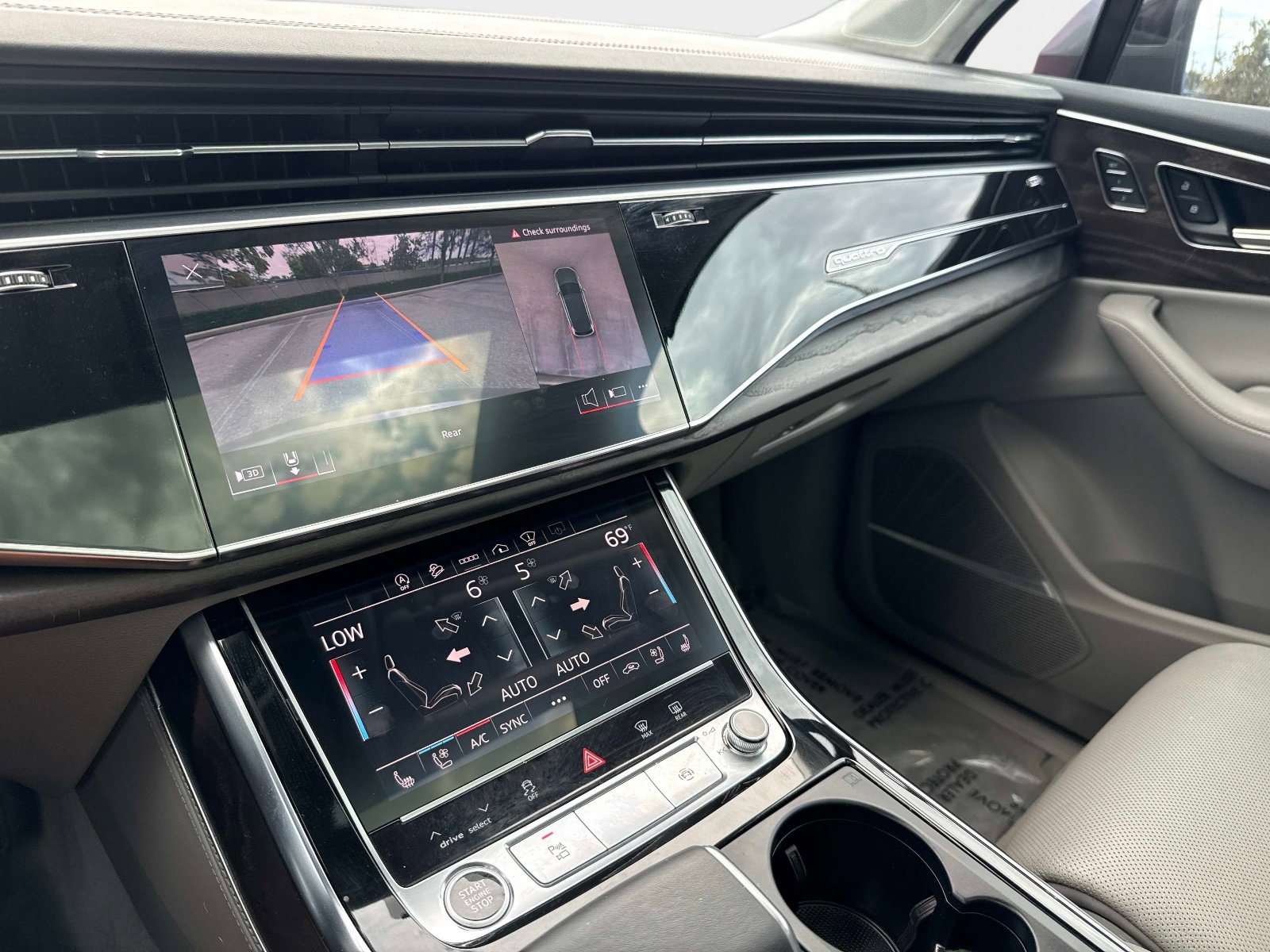 Used 2022 Audi Q7 3.0T Prestige image 28