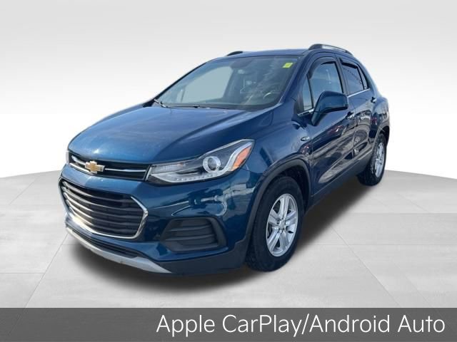 Used 2020 Chevrolet Trax LT w/ LT Convenience Package image 3