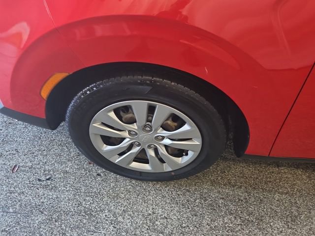 Used 2020 Kia Soul LX FWD image 3