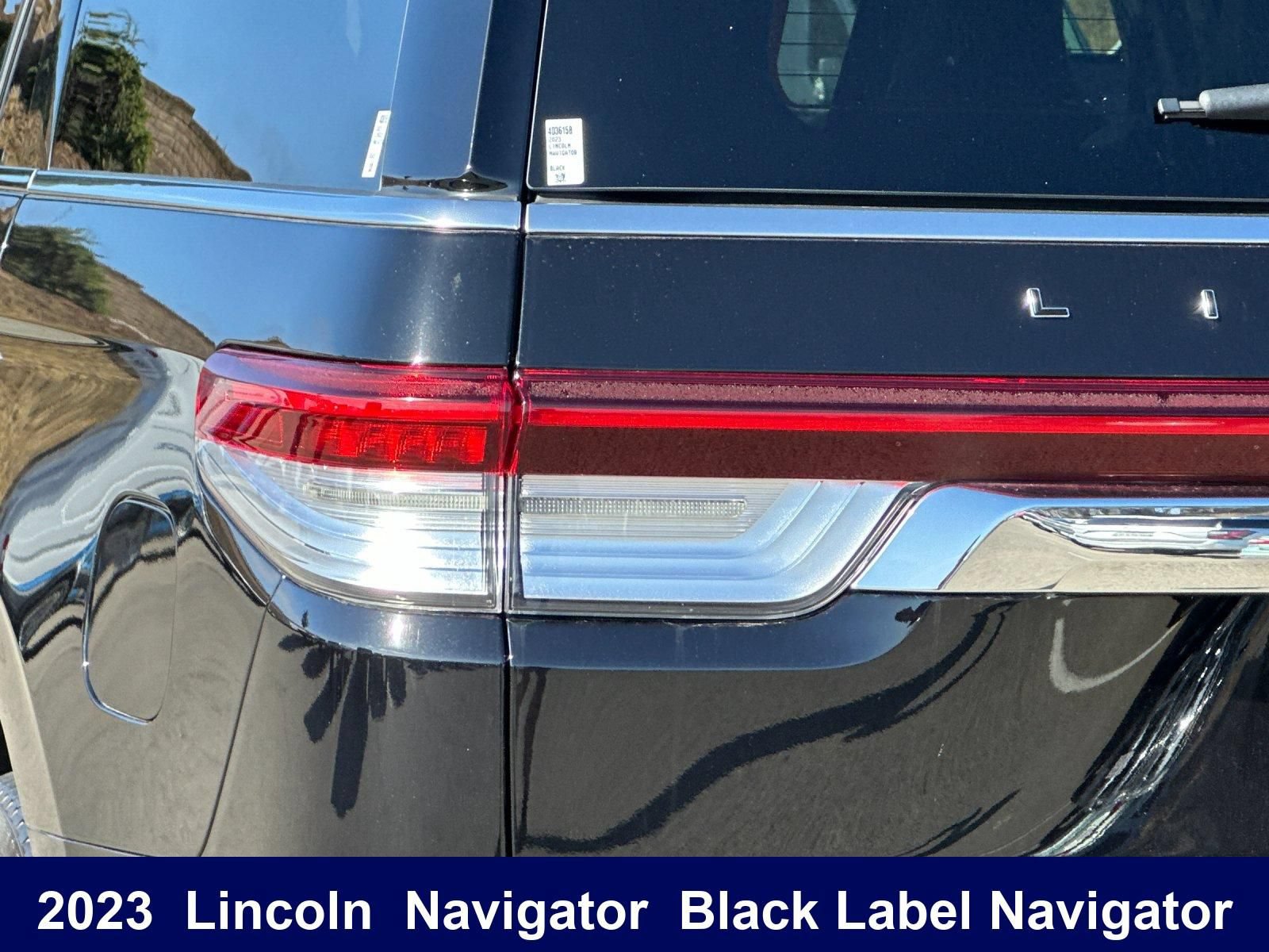 Used 2023 Lincoln Navigator Black Label AWD/4WD image 36