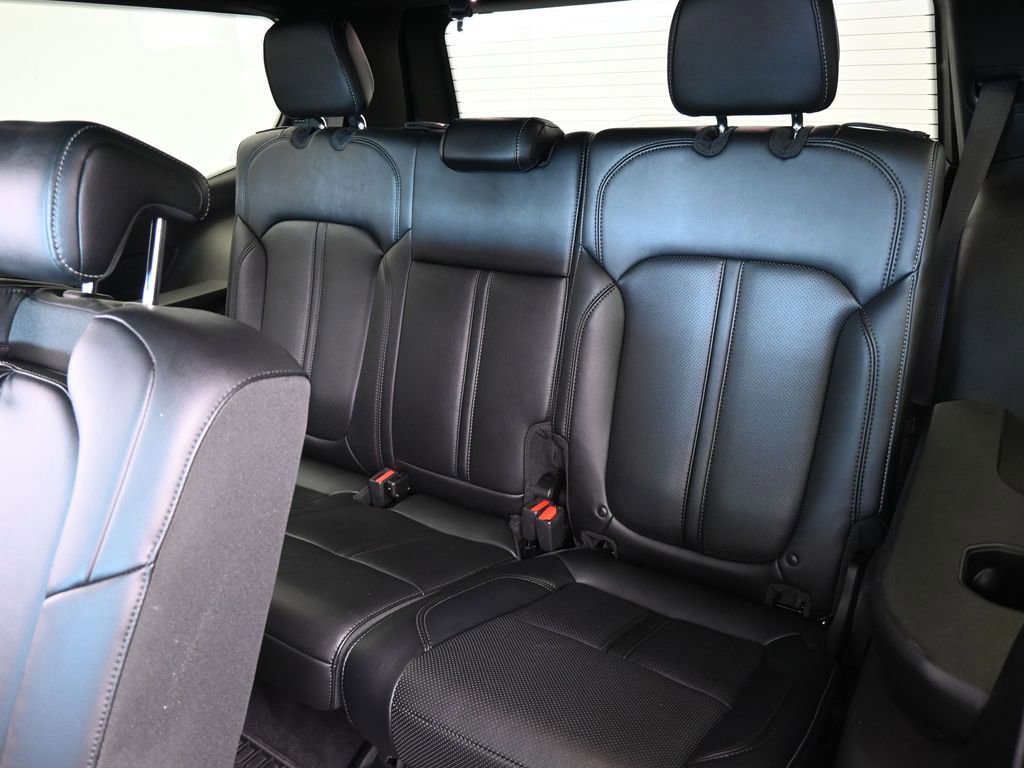 Used 2022 Jeep Wagoneer Series II image 36