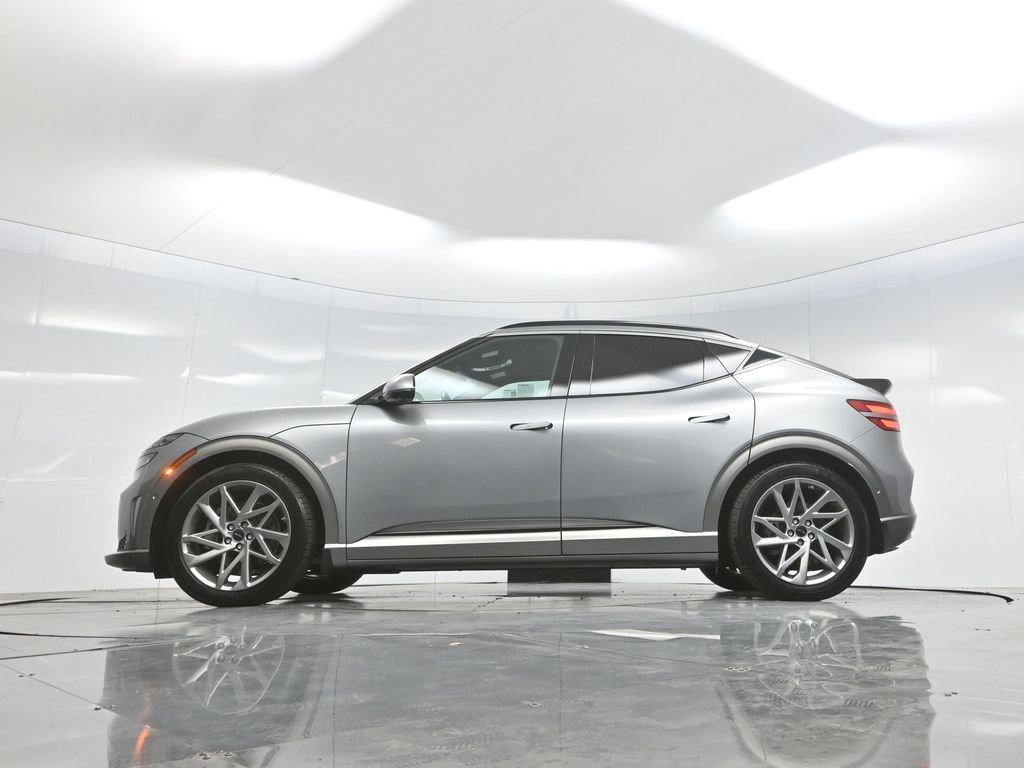 Used 2025 Genesis GV60 Advanced image 81