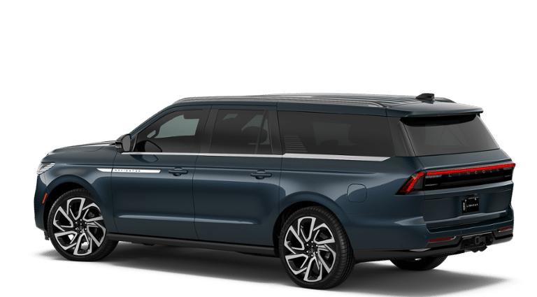 New 2026 Lincoln Navigator L Reserve AWD/4WD image 24