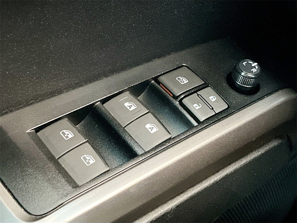 Used 2023 Toyota Tacoma SR5 image 17