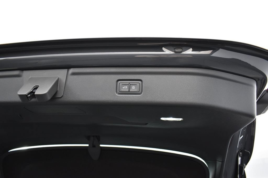 New 2027 Audi A6 e-tron Premium Plus AWD/4WD image 17