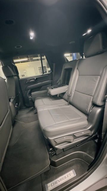 Used 2025 Chevrolet Tahoe LT image 47
