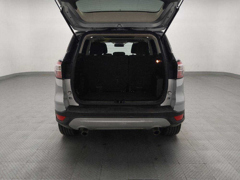 Used 2017 Ford Escape SE FWD image 29