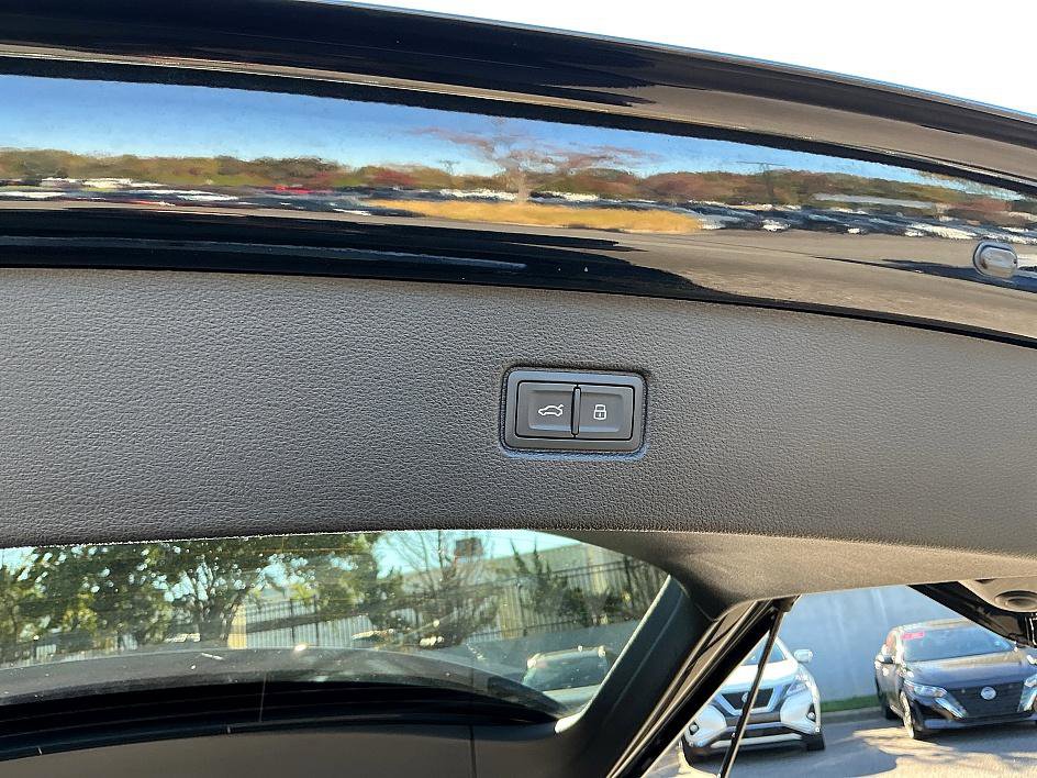 Used 2024 Audi Q7 2.0T Premium Plus image 33