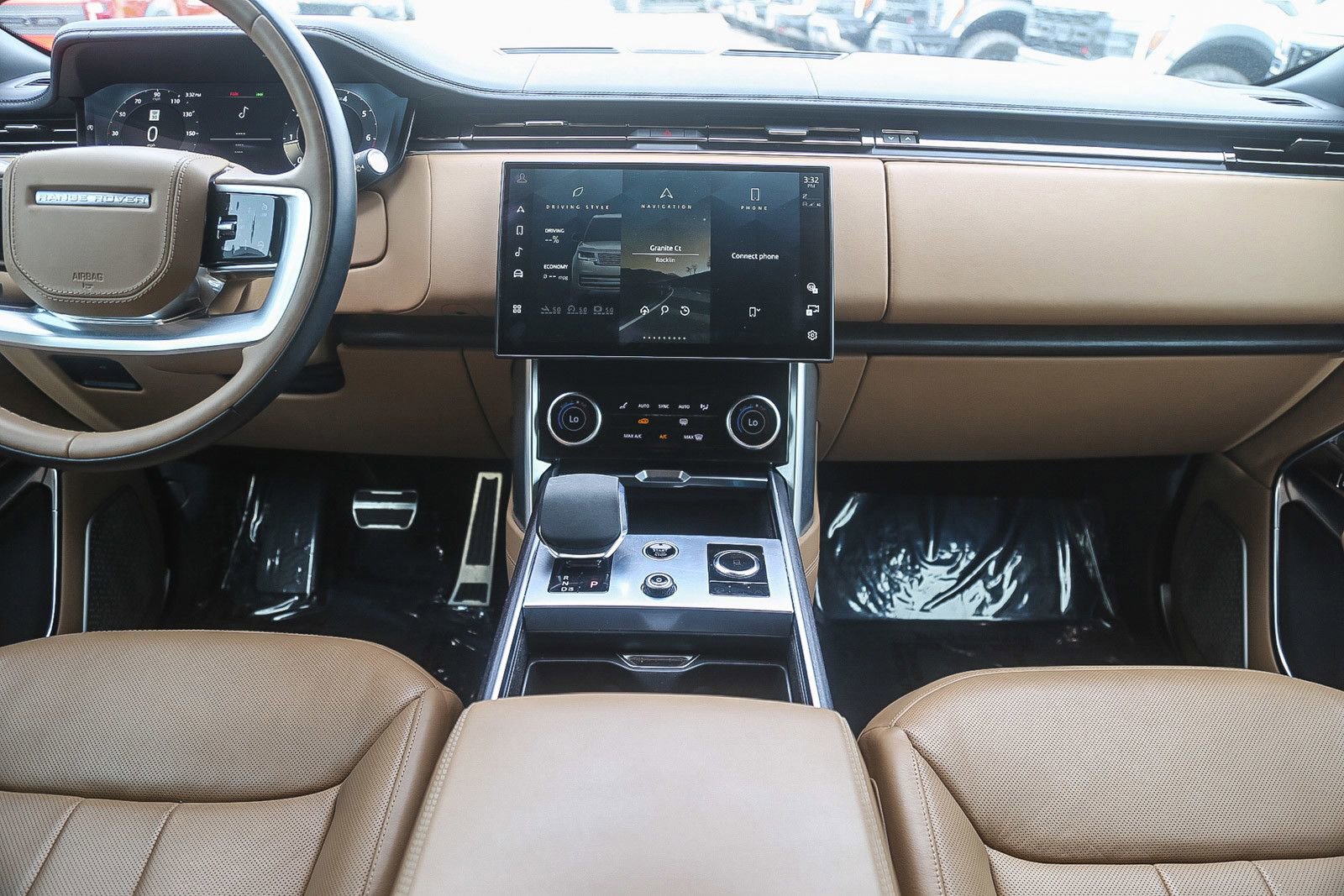 Used 2023 Land Rover Range Rover Autobiography image 10