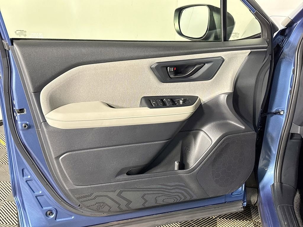 Certified 2025 Subaru Forester image 11