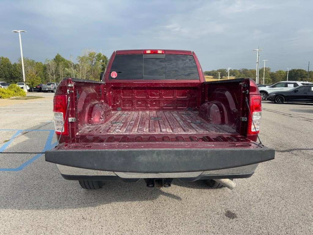 Used 2024 RAM 3500 Tradesman w/ Chrome Appearance Group image 5