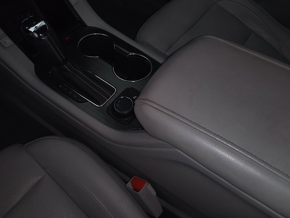 Used 2019 GMC Acadia SLT image 26
