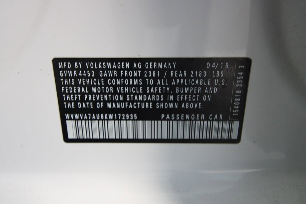 Used 2019 Volkswagen Golf R 4-Door image 36