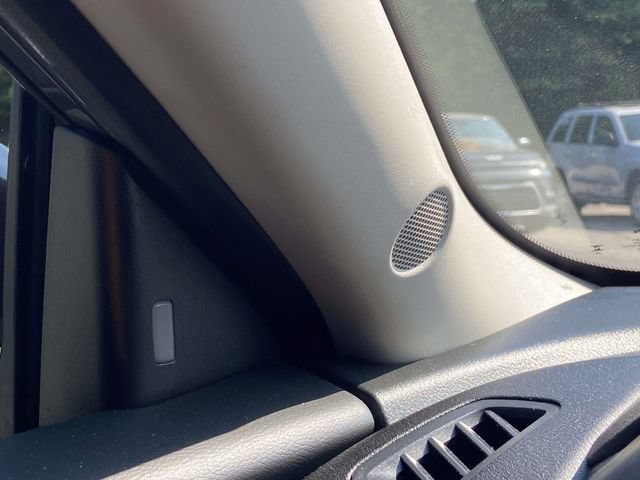 Used 2022 Nissan Sentra SR w/ Electronics Package FWD image 29