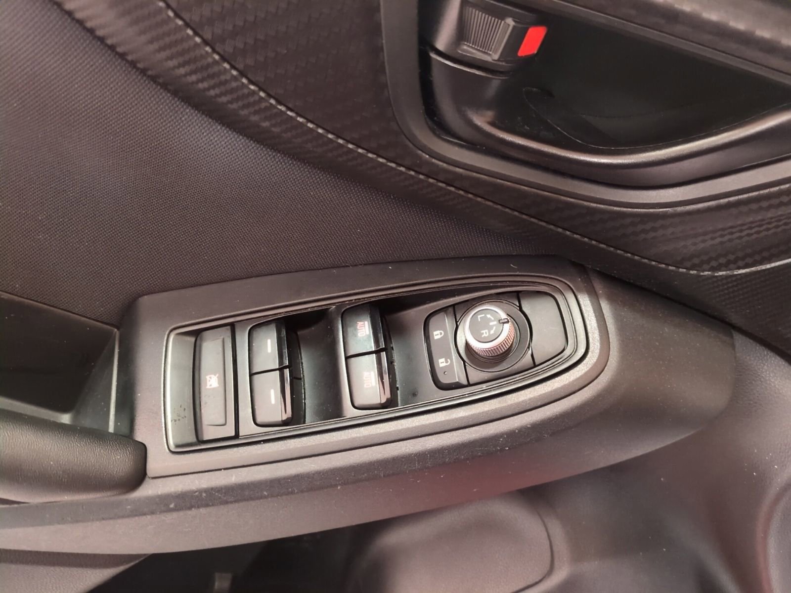 Certified 2023 Subaru Crosstrek 2.0i Premium image 18