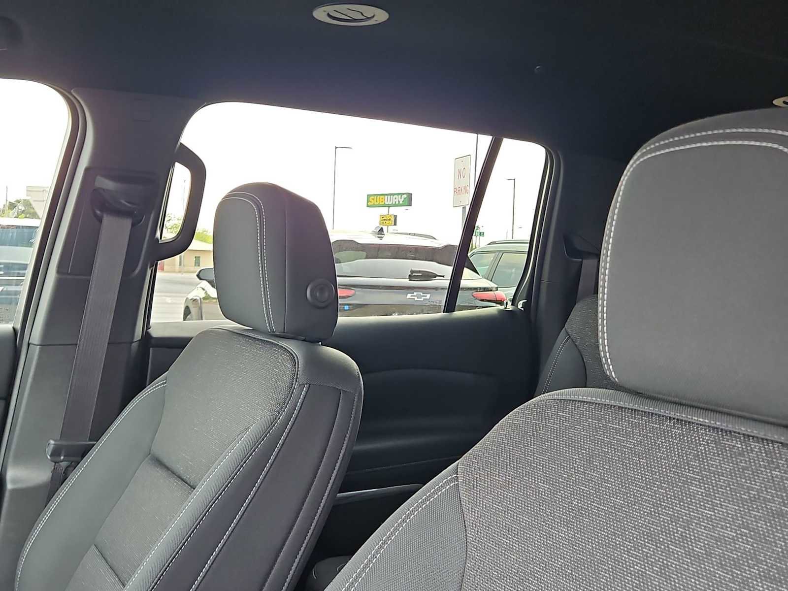 New 2026 Chevrolet Traverse LT w/ Driver Confidence Package image 15