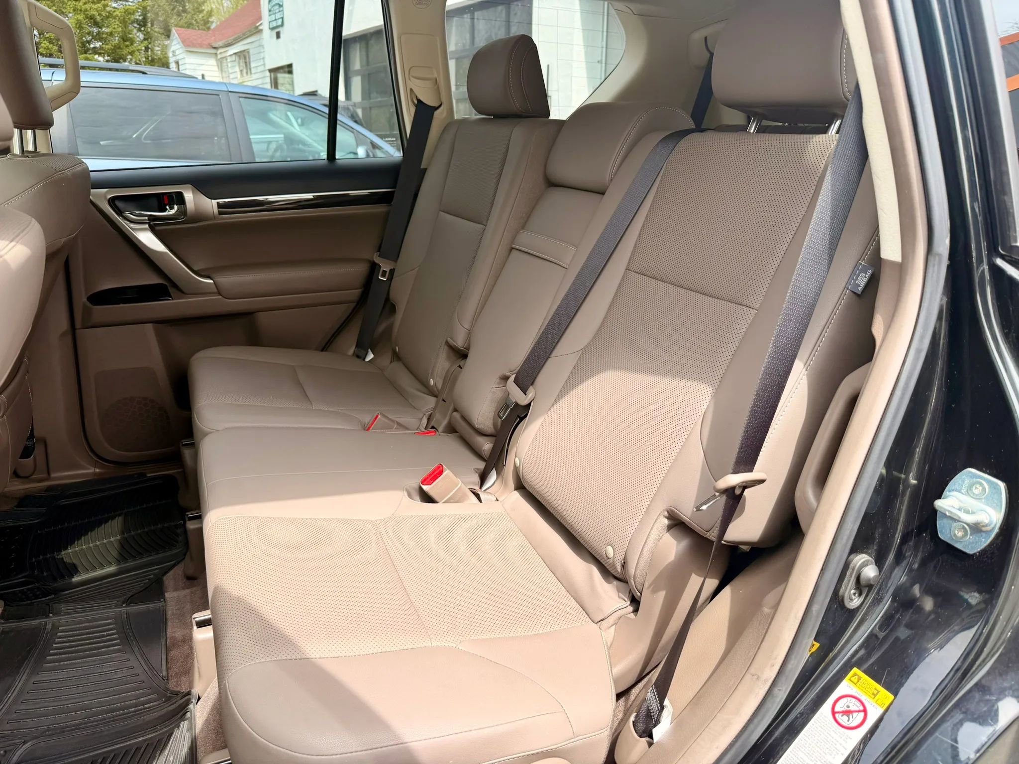 Used 2018 Lexus GX 460 w/ Navigation Package AWD/4WD image 23