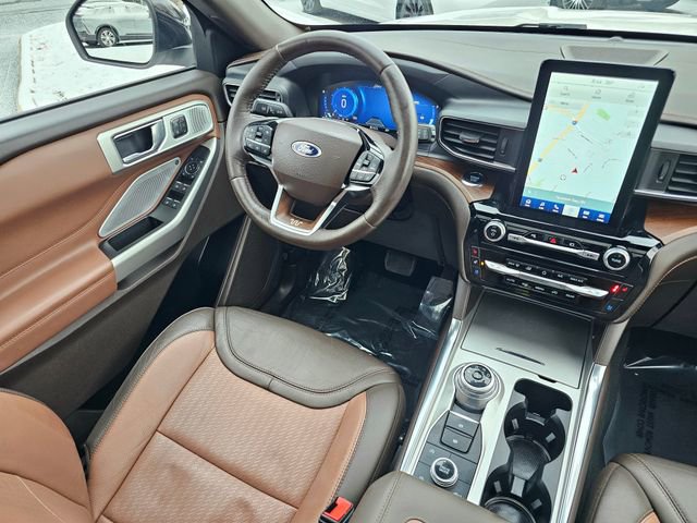 Used 2022 Ford Explorer King Ranch w/ Premium Technology Package image 31