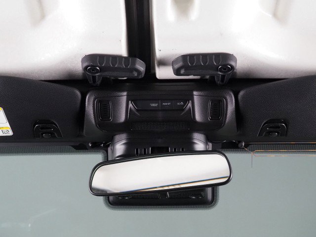 Used 2025 Jeep Wrangler 4xe Sahara w/ Safety Group AWD/4WD image 64