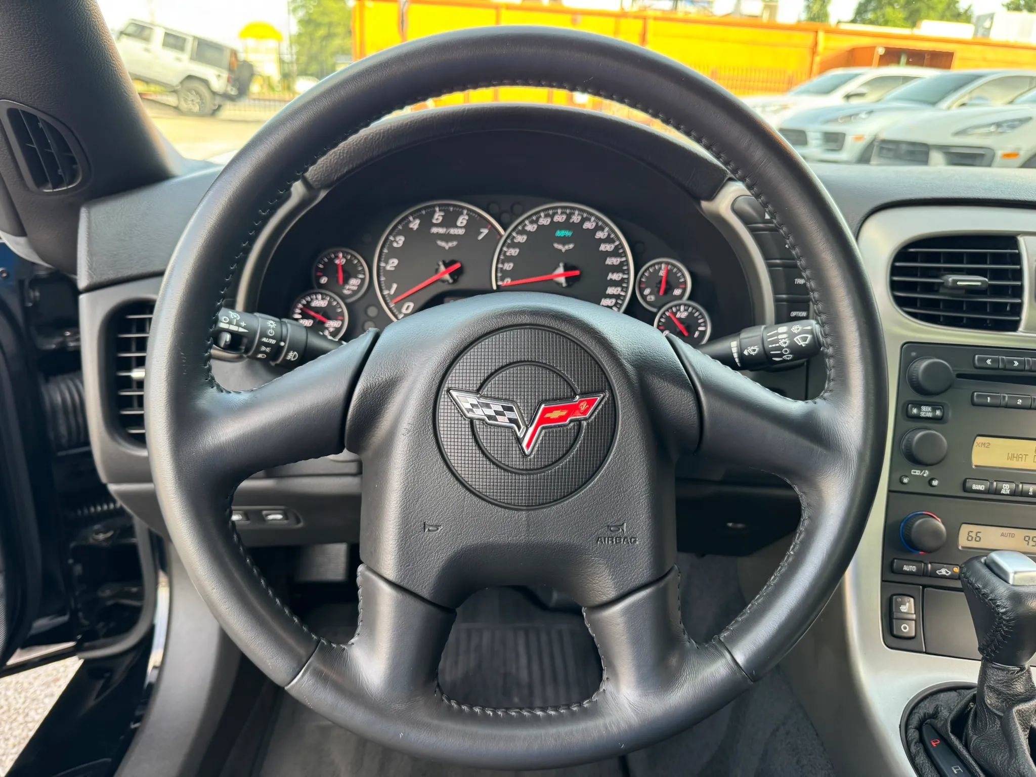 Used 2005 Chevrolet Corvette Coupe w/ Preferred Equipment Group RWD image 29