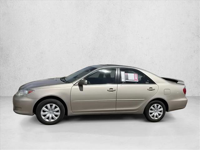 Used 2005 Toyota Camry LE FWD image 3