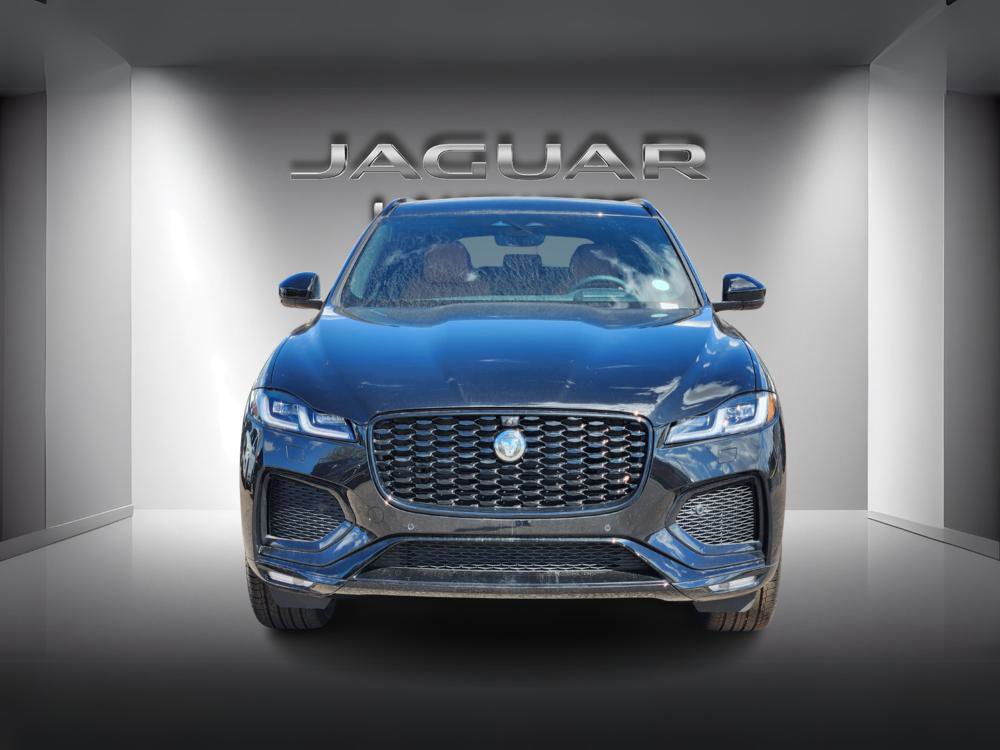 New 2026 Jaguar F-PACE R-Dynamic S image 6
