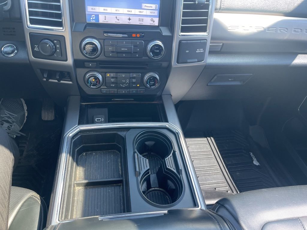 Used 2017 Ford F350 Platinum w/ Platinum Ultimate Package image 31