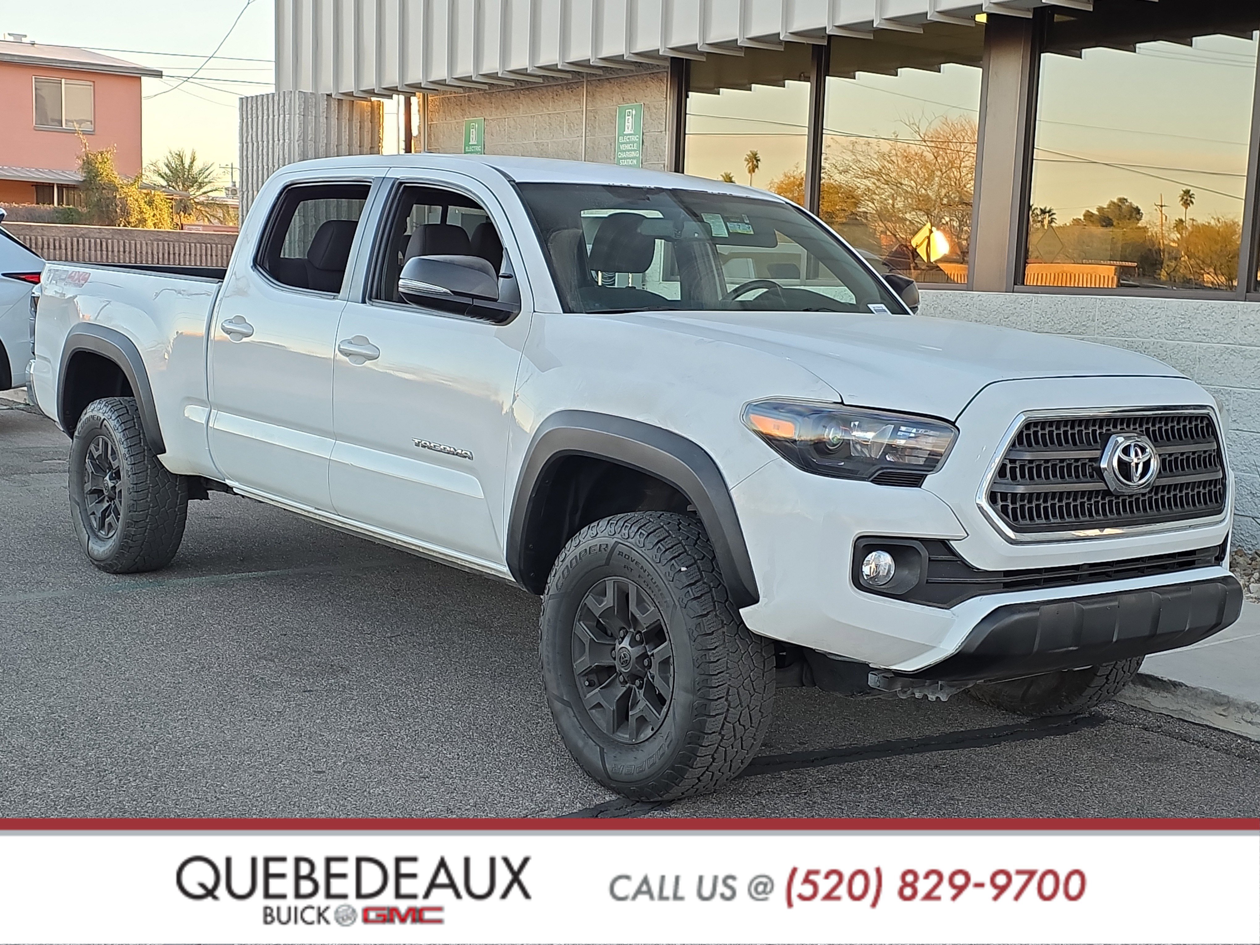 Used 2016 Toyota Tacoma TRD Off-Road w/ Towing Package image 1
