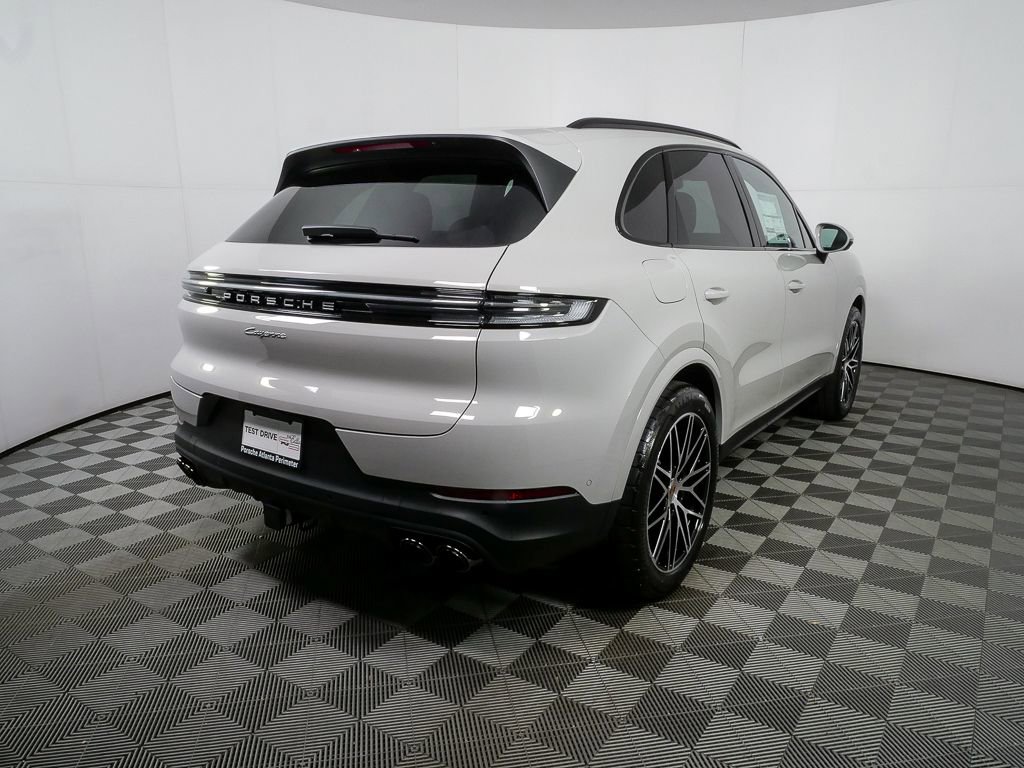 New 2026 Porsche Cayenne image 30