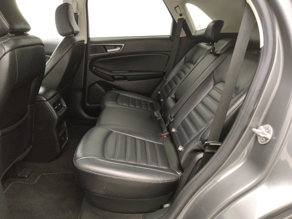 Used 2022 Ford Edge SEL image 18