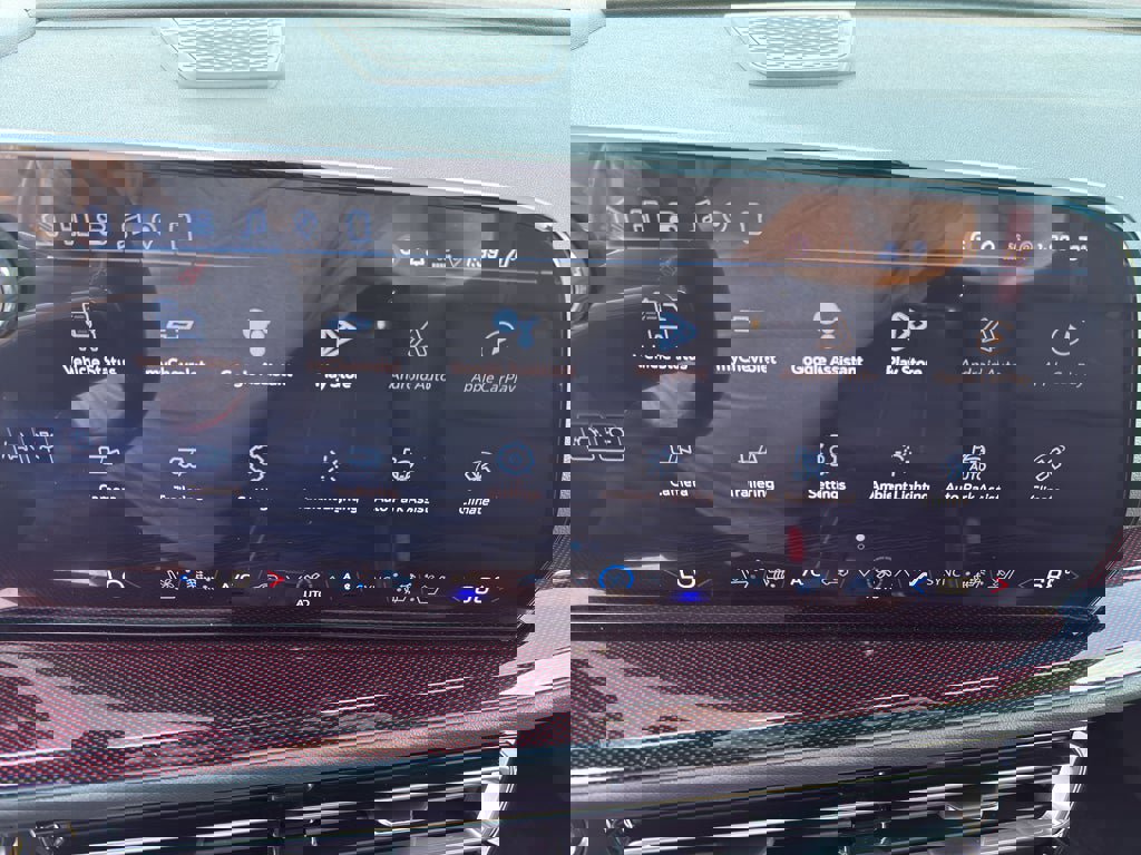 New 2026 Chevrolet Traverse RS image 15