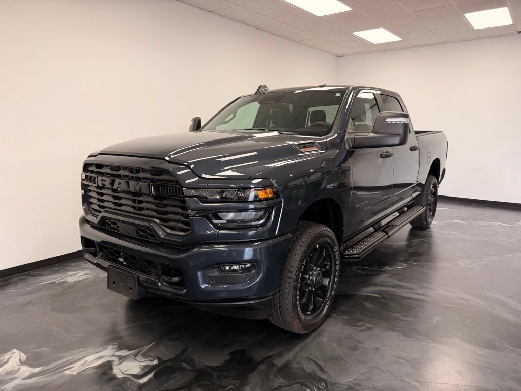 Used 2025 RAM 2500 Big Horn AWD/4WD image 6