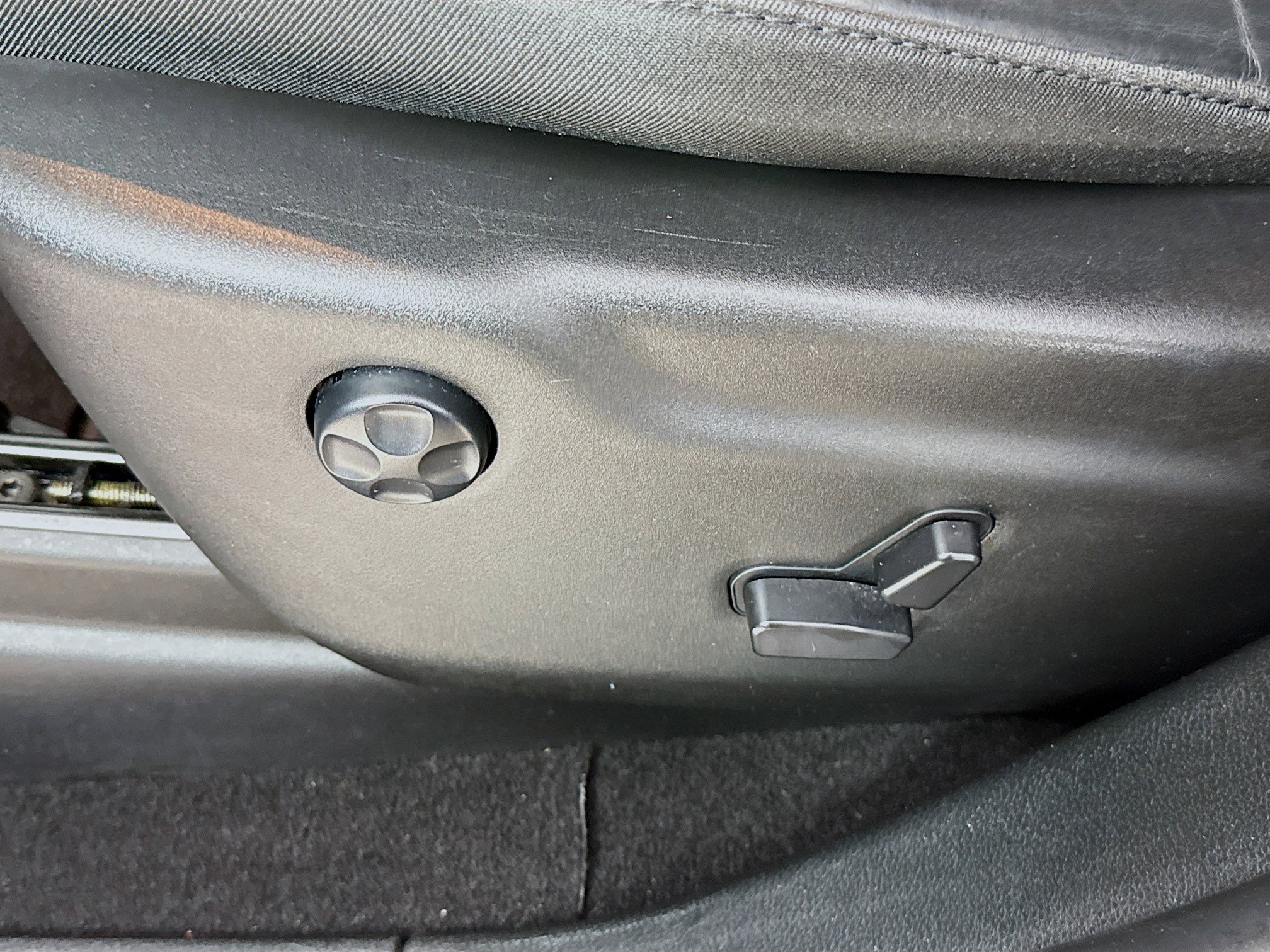 Used 2023 Dodge Durango GT image 22