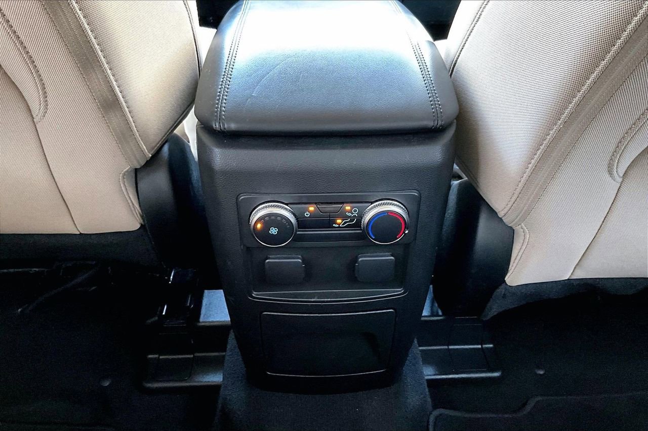 Used 2021 Ford Explorer 4WD w/ Class III Trailer Tow Package image 15