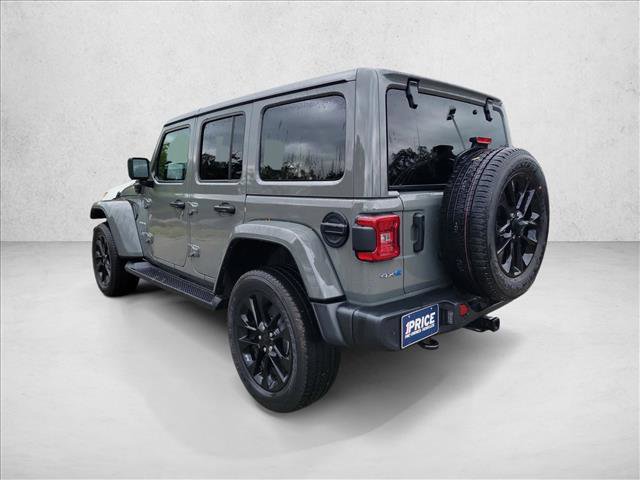 Used 2021 Jeep Wrangler Unlimited Sahara w/ Cold Weather Group image 7