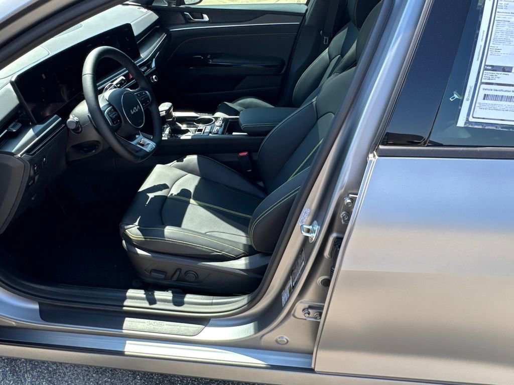 New 2026 Kia K5 GT image 9