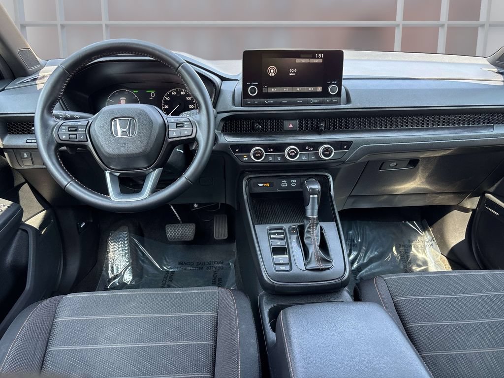 Used 2025 Honda CR-V Sport image 12