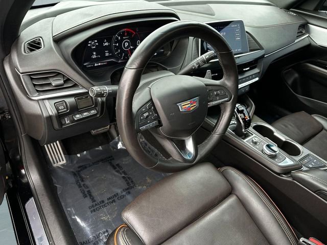 Used 2022 Cadillac CT4 V w/ Navigation Package image 9