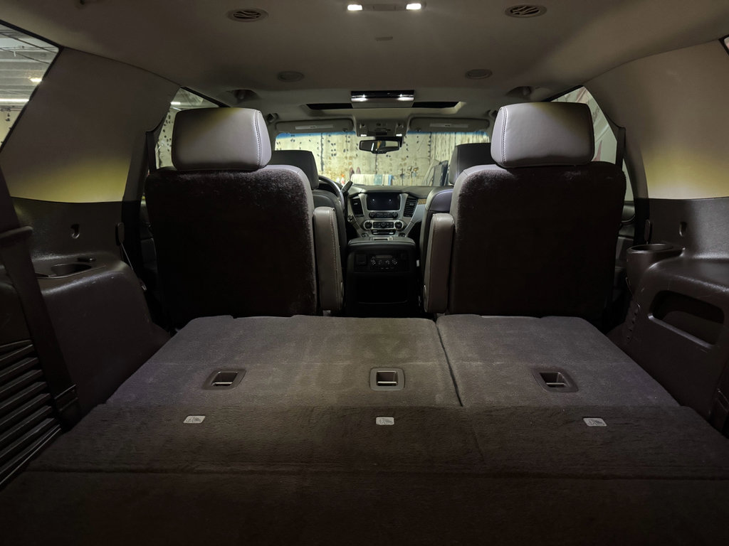 Used 2020 GMC Yukon Denali w/ Open Road Package image 28