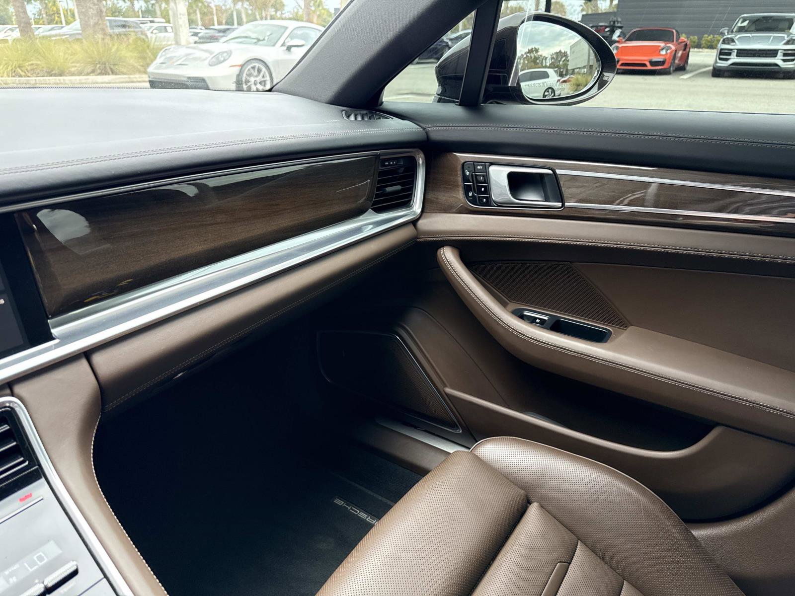 Certified 2018 Porsche Panamera 4S image 26