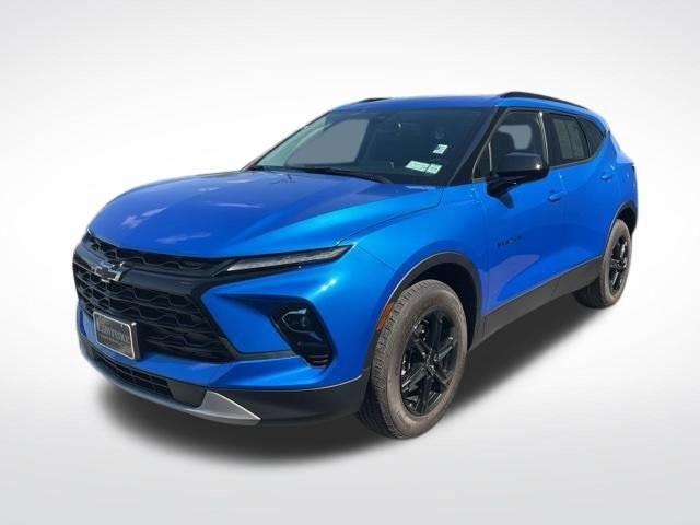 Used 2024 Chevrolet Blazer LT w/ Convenience Package AWD/4WD image 11