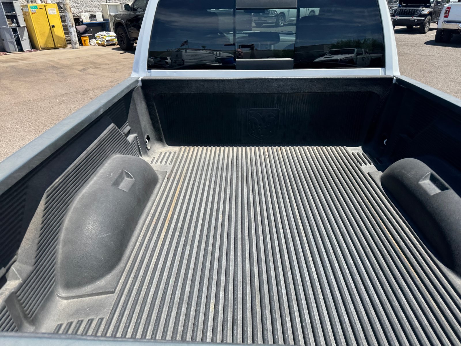 Used 2017 RAM 1500 Classic SLT RWD image 30